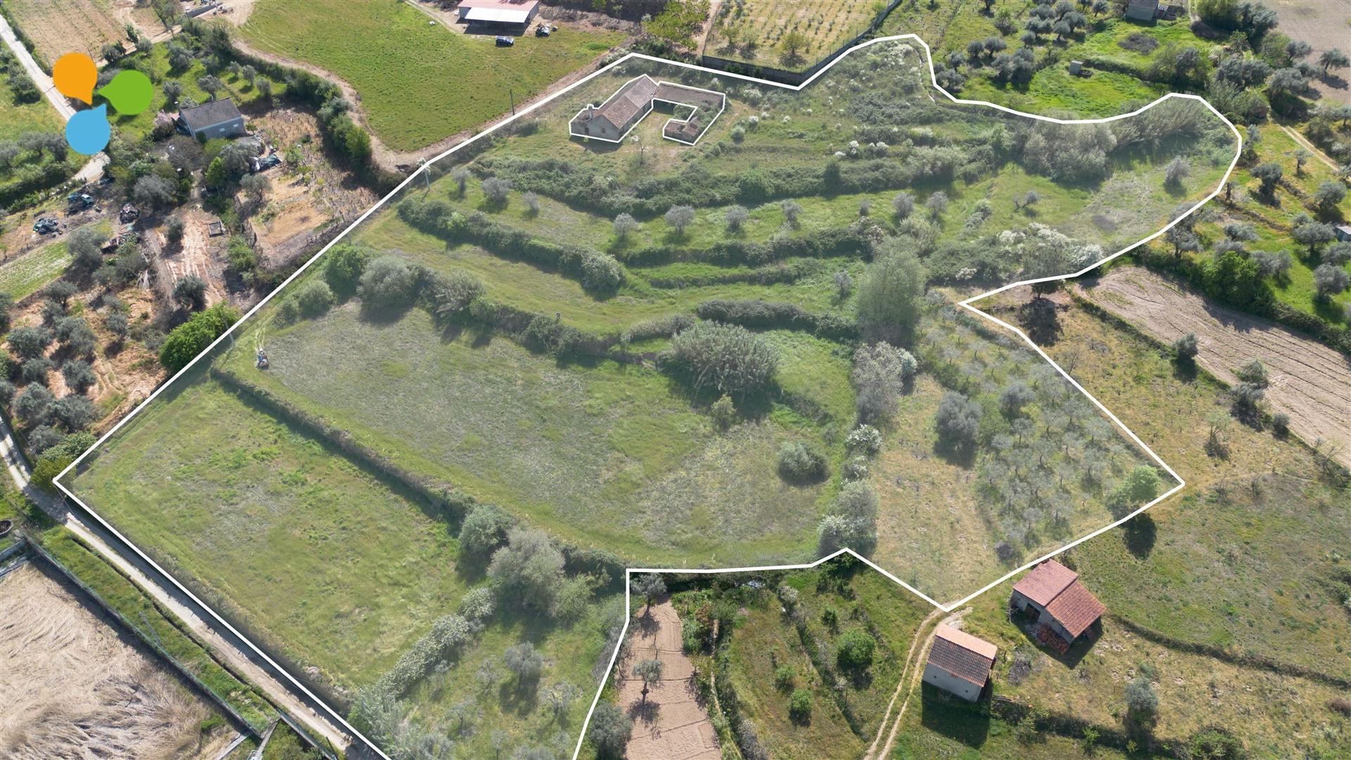 Quinta T4 Venda em Ferro,Covilhã