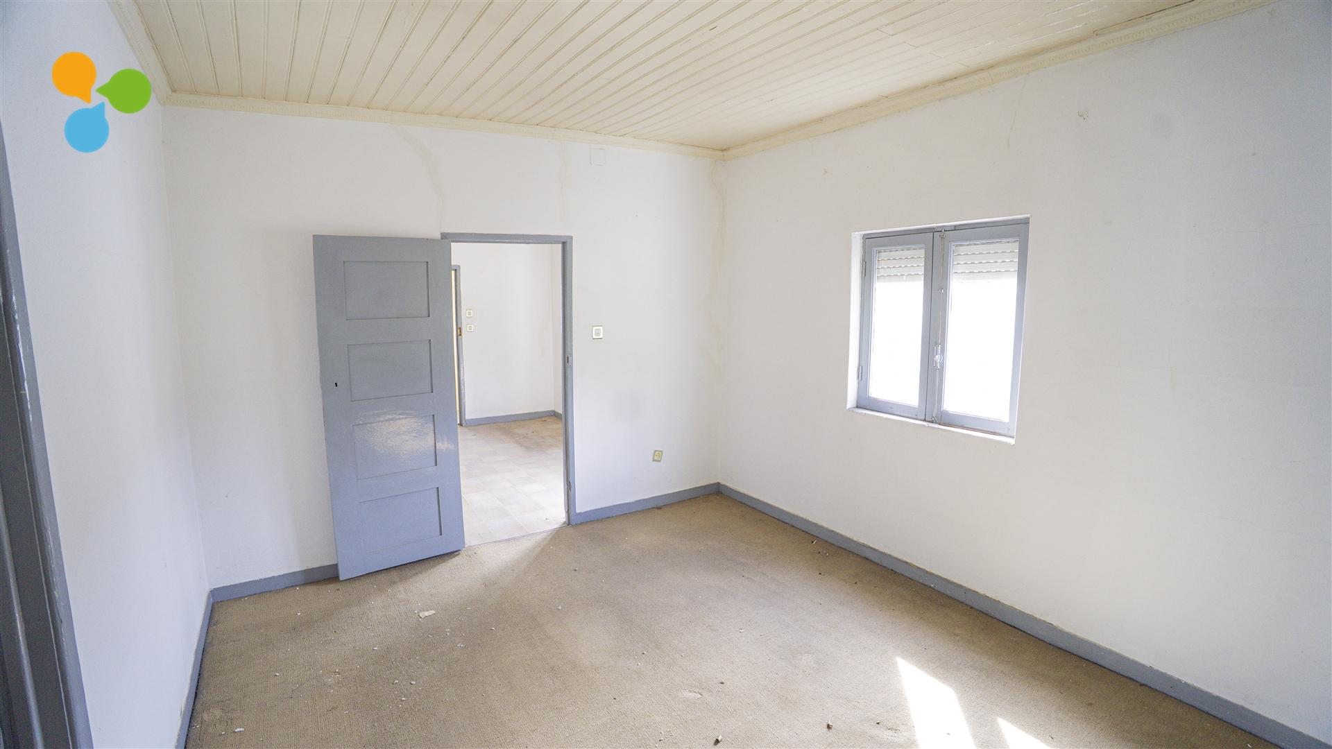 Moradia Isolada T5 Venda em Covilhã e Canhoso,Covilhã