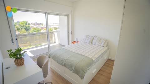 Quarto T4 Arrendamento em Paranhos,Porto