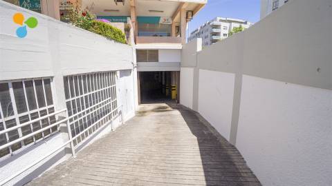 Quarto T4 Arrendamento em Paranhos,Porto