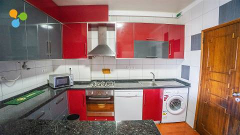 Apartamento T4 Venda em Covilhã e Canhoso,Covilhã