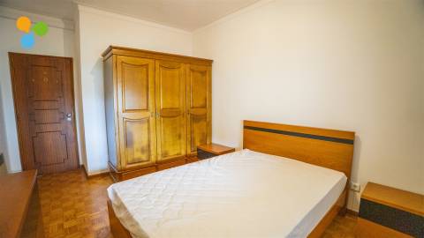 Apartamento T4 Venda em Covilhã e Canhoso,Covilhã