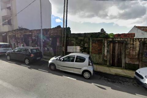 Excelente terreno para construção em altura em zona ARU