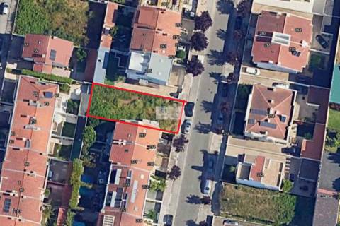 Terreno para construção de moradia a escassos minutos do Hospital de São João