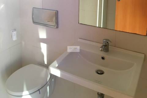 Apartamento T2 Dúplex em condomínio fechado com piscina