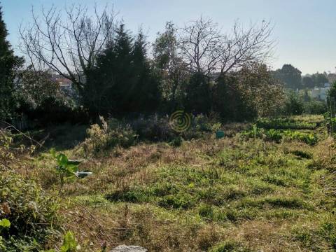 Terreno em Grijó com Projeto Aprovado