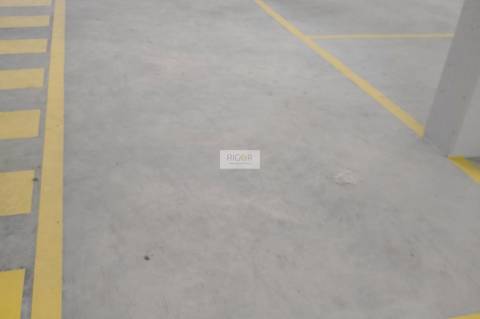 Apartamento T2 de luxo com terraço e jardim de 108m2 a 600 mts da praia