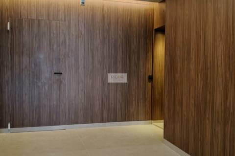 Apartamento T2 de luxo com terraço e jardim de 108m2 a 600 mts da praia