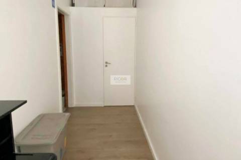 Loja, Showroom, escritório com acesso à rua no centro de Matosinhos