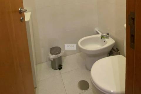 Loja, Showroom, escritório com acesso à rua no centro de Matosinhos