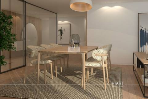 Apartamento T2 de luxo com terraço e jardim de 108m2