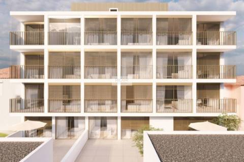 Apartamento T2 Dúplex novo a 600mts da praia de Leça da Palmeira