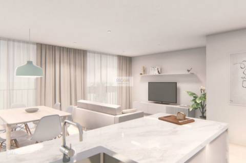 Apartamento T2 Dúplex novo a 600mts da praia de Leça da Palmeira