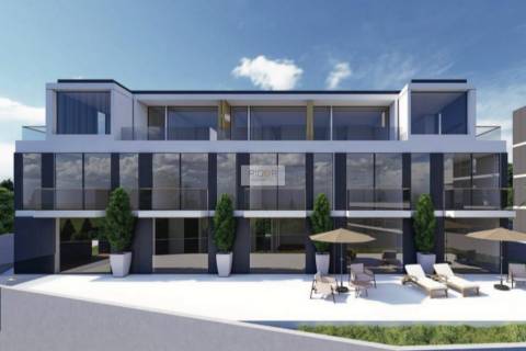 Moradia T4 na foz do Rio Douro