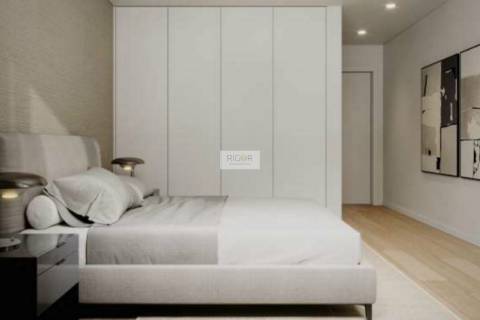 Moradia T4 na foz do Rio Douro