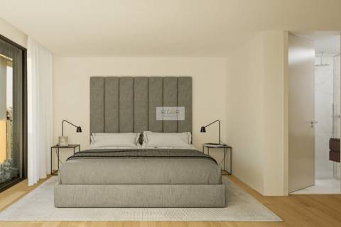 Apartamento T3 com varanda em construção