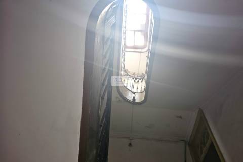 Prédio na baixa do Porto para reconstruir e ampliar - Zona ARU