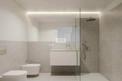 Apartamento T2+1 com 2 suites e varanda em construção no Bonfim