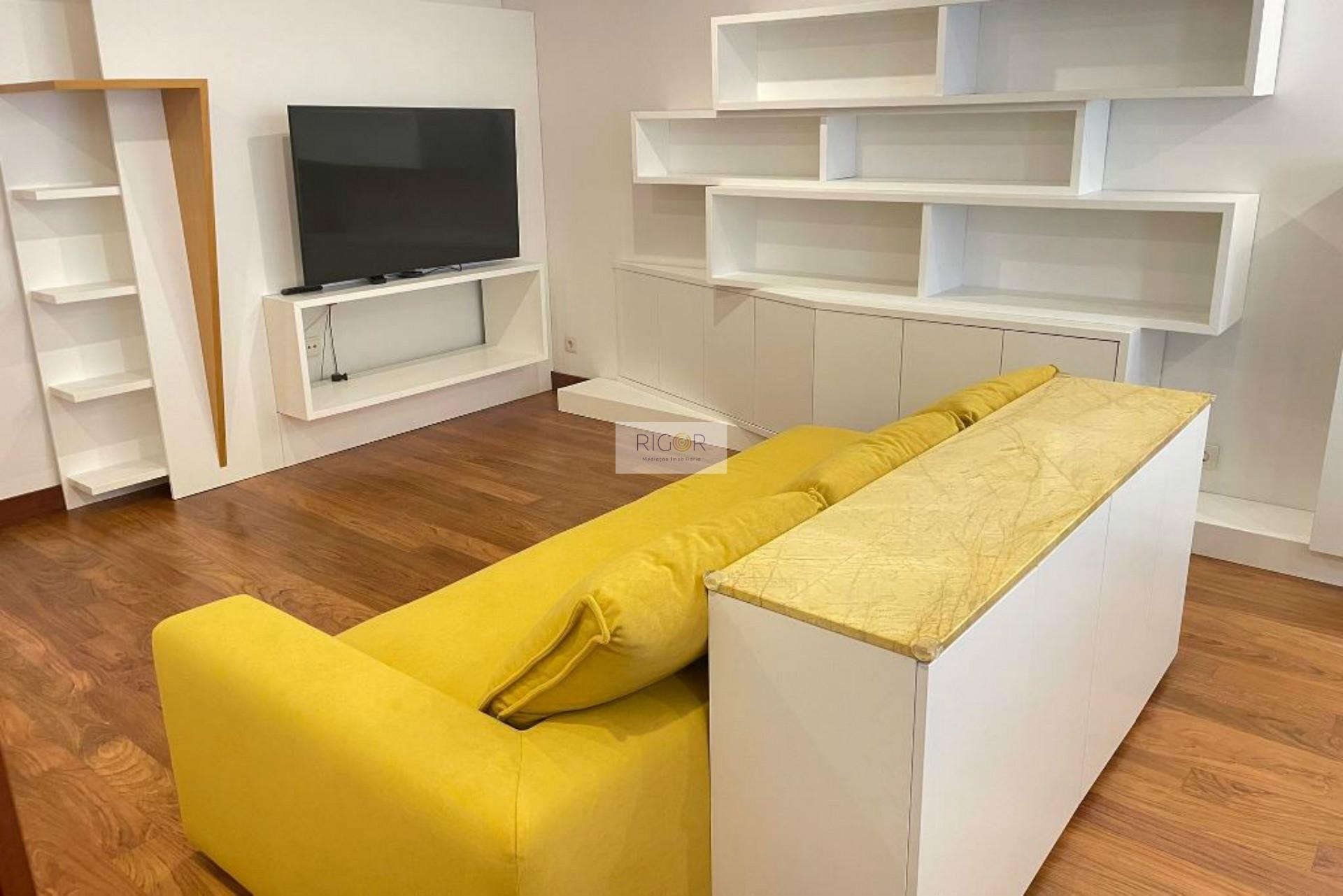 Apartamento T2 Arrendamento em Cidade da Maia,Maia