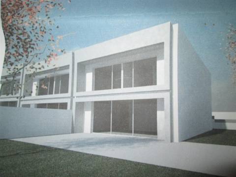 Terreno com 8300m2 com estudo para condomínio fechado à Feira da Santana