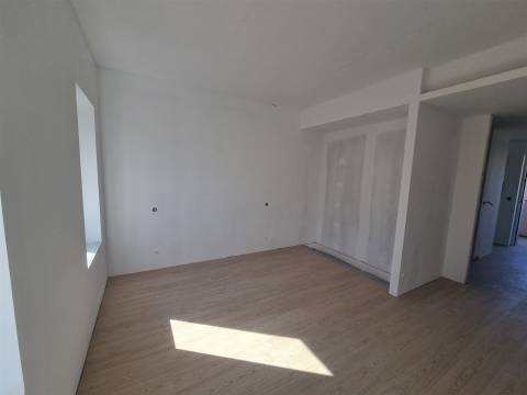 Apartamento T1 novo em Matosinhos junto ao Metro a 900 metros da praia