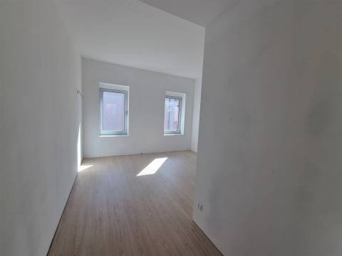 Apartamento T1 novo em Matosinhos junto ao Metro a 900 metros da praia