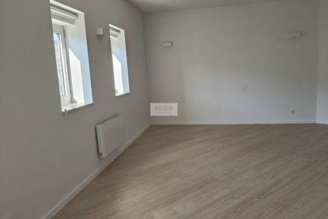 Apartamento T3 novo em Matosinhos junto ao Metro a 900 metros da praia