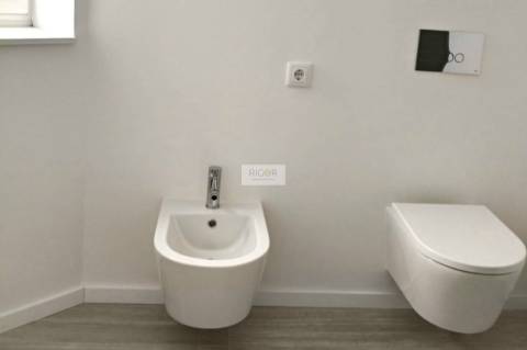 Apartamento T3 novo em Matosinhos junto ao Metro a 900 metros da praia