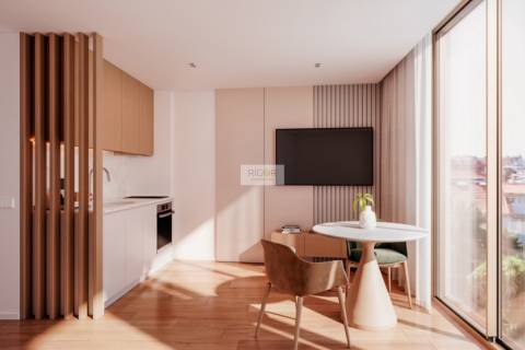 Apartamento T0 com terraço no centro de Matosinhos.