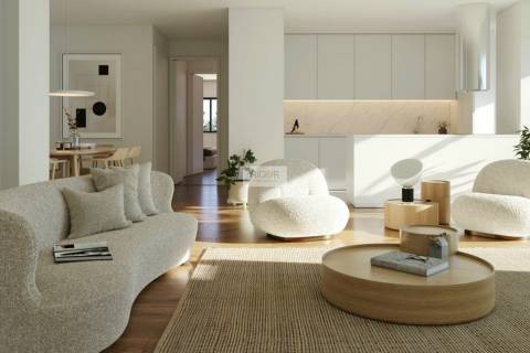 Apartamento T2 com varanda novo à Santa Rita