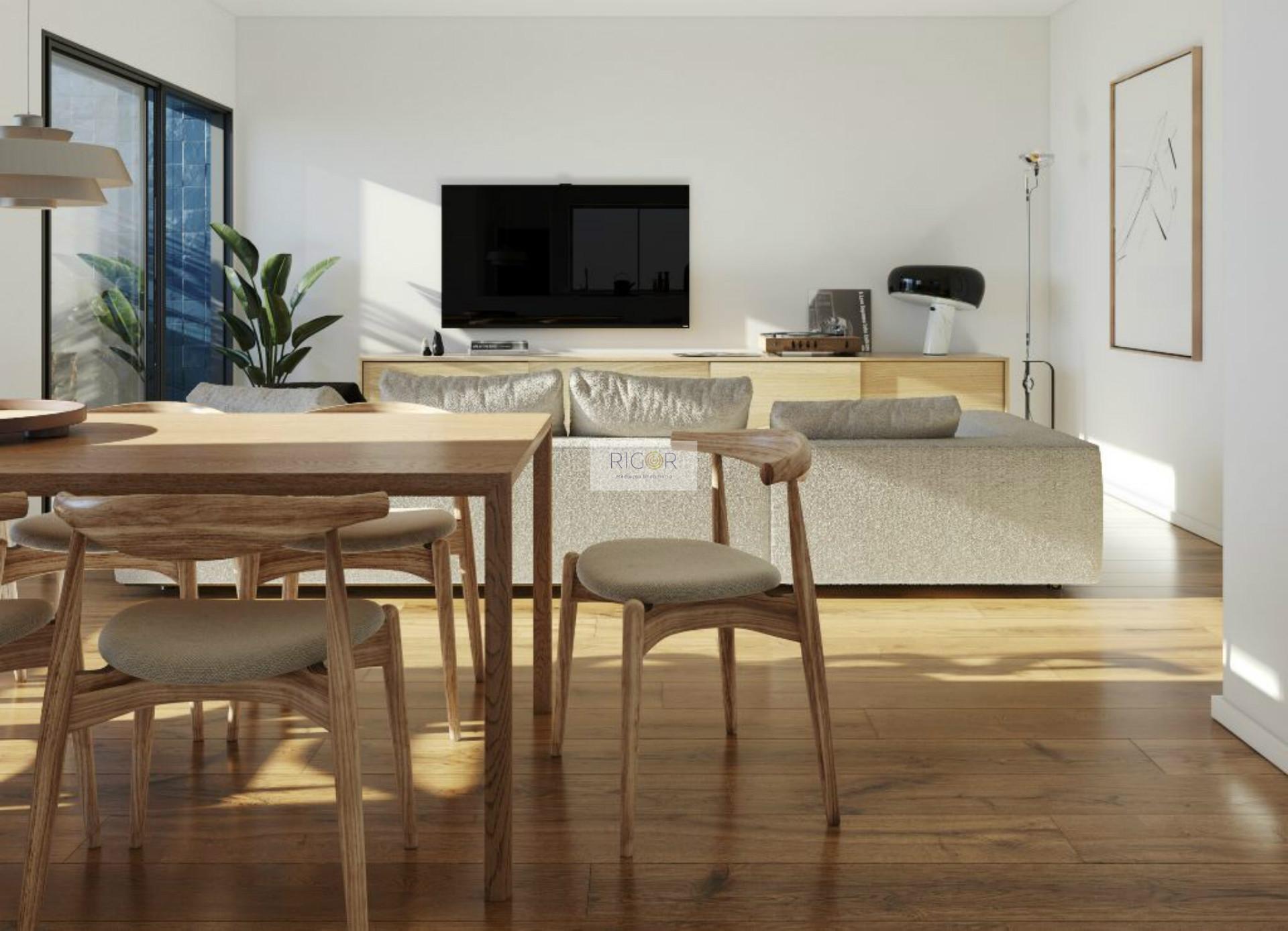 Apartamento T3 com varanda novo à Santa Rita