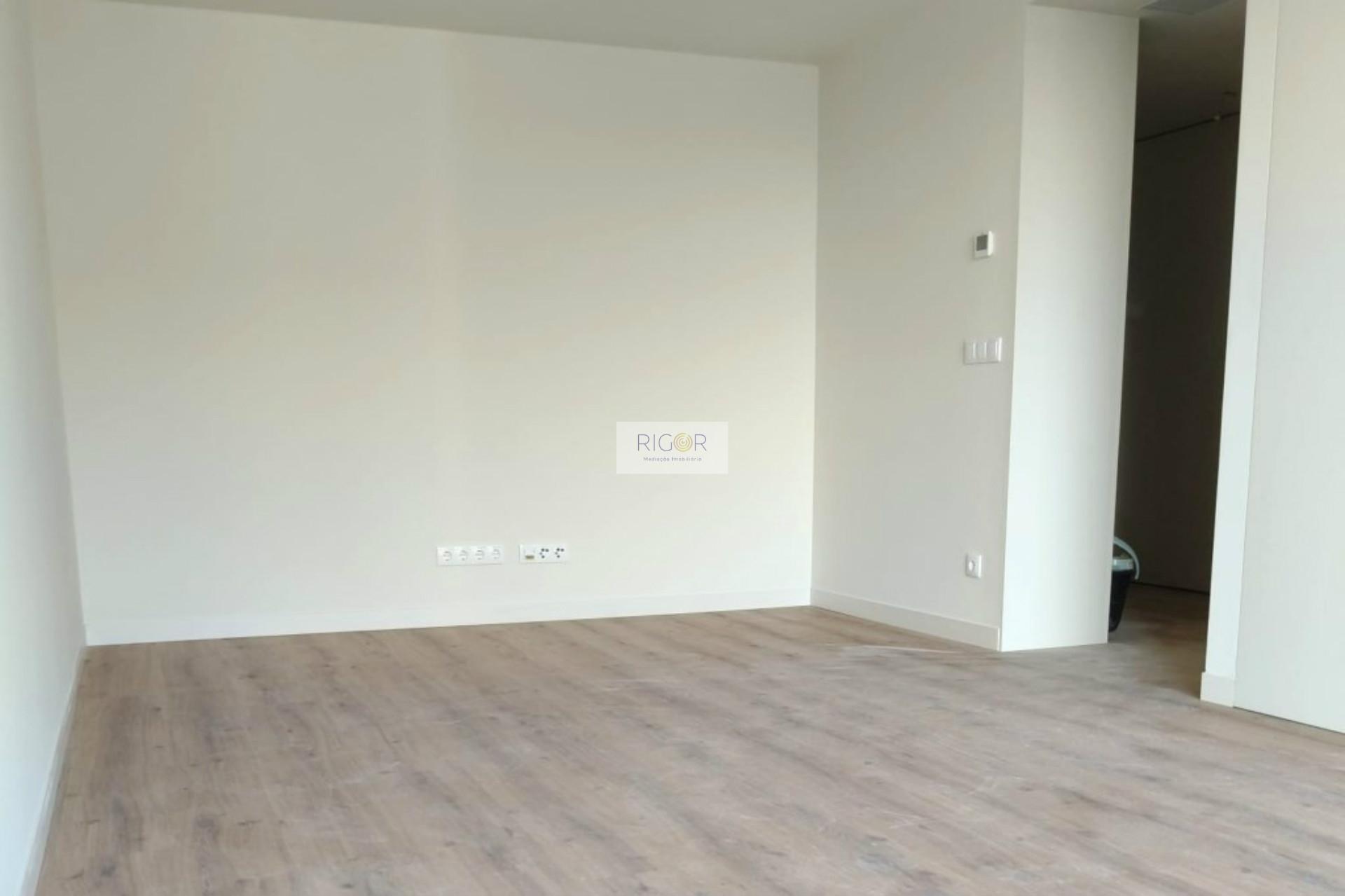 Apartamento T2 novo com vista mar em Matosinhos sul