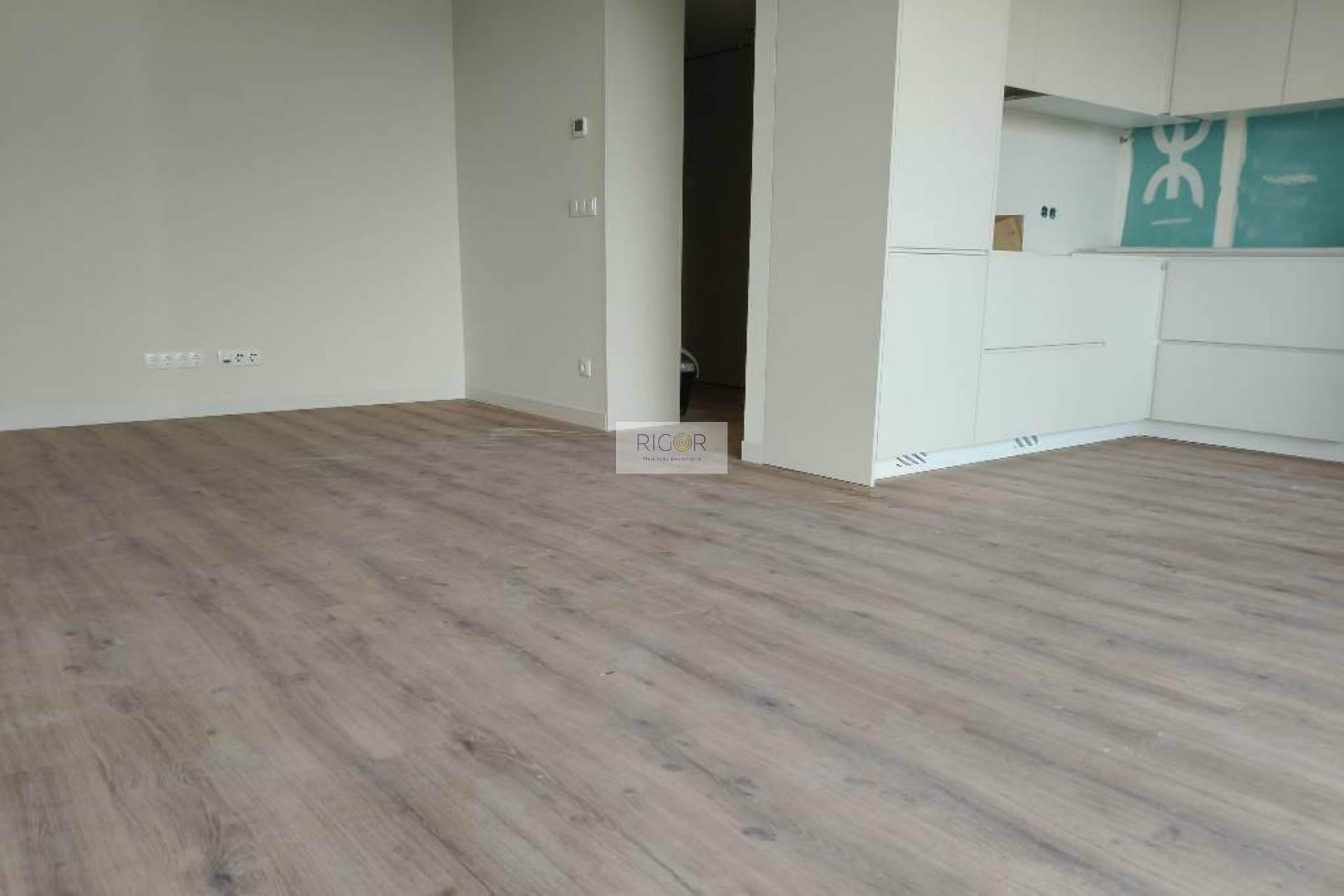 Apartamento T2 novo com vista mar em Matosinhos sul