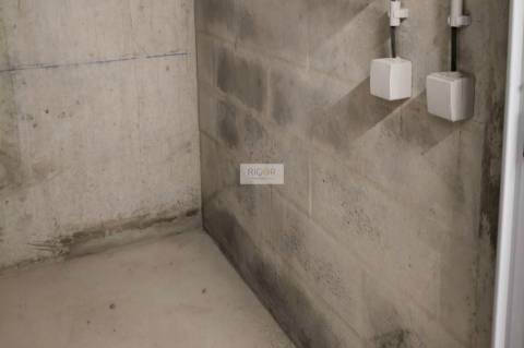 Apartamento T3 com varanda e vista mar em Matosinhos sul