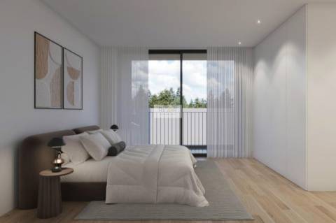 Moradia com 4 quartos e 120m2 de jardim no Castelo da Maia