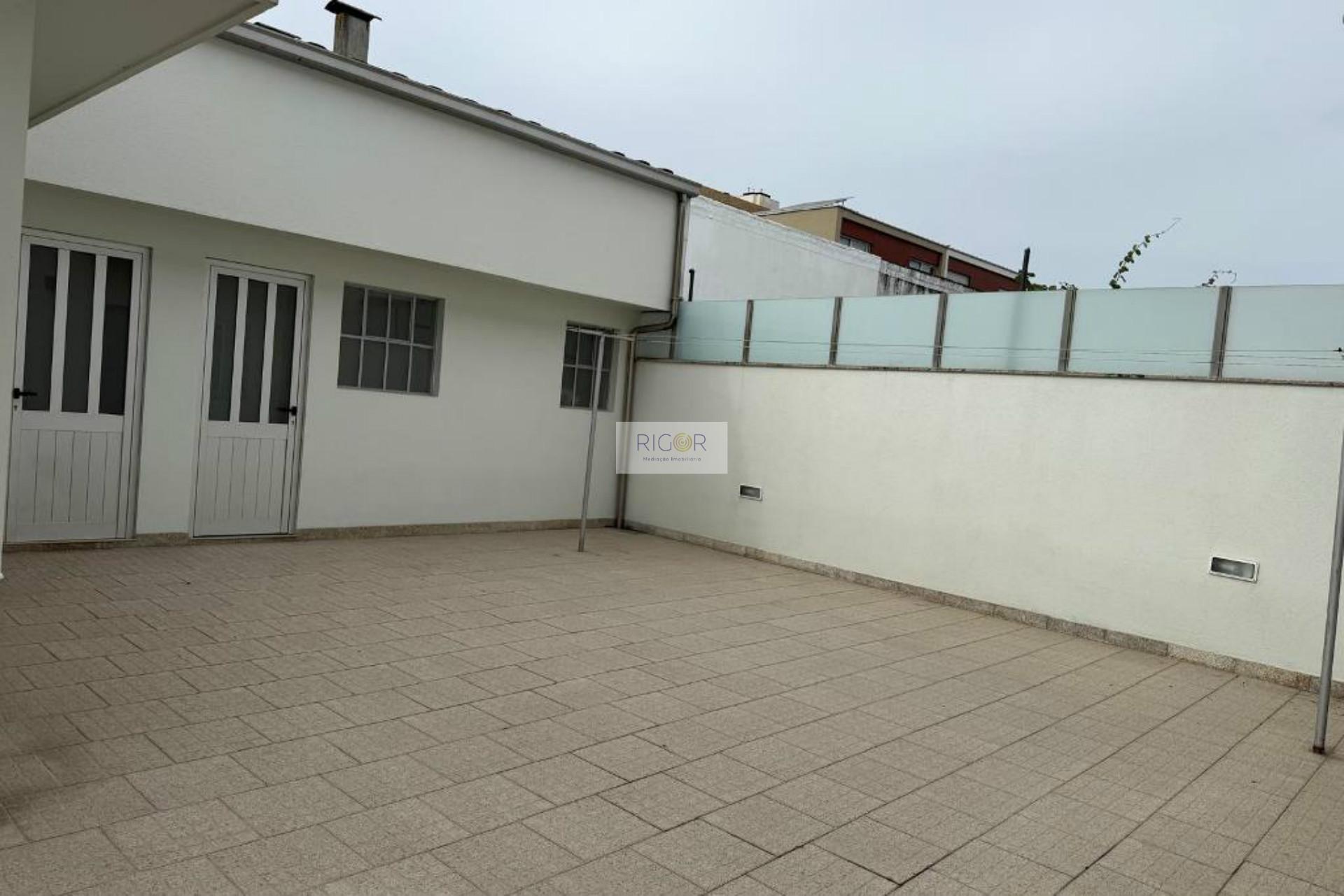 Moradia Geminada T4 Venda em Cidade da Maia,Maia