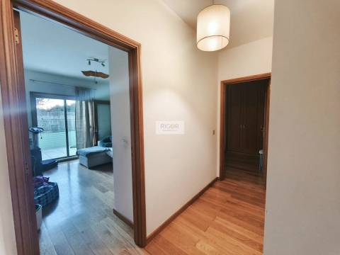 Apartamento T2 com terraço de 41m2 em Moreira da Maia