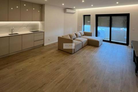 Apartamento T3 no centro de Matosinhos perto da Câmara