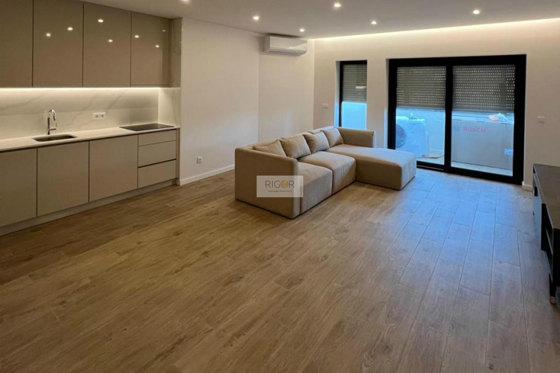 Apartamento T3 no centro de Matosinhos perto da Câmara