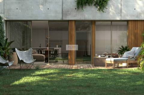 Apartamento T1 com jardim de a 300mts da praia de Matosinhos