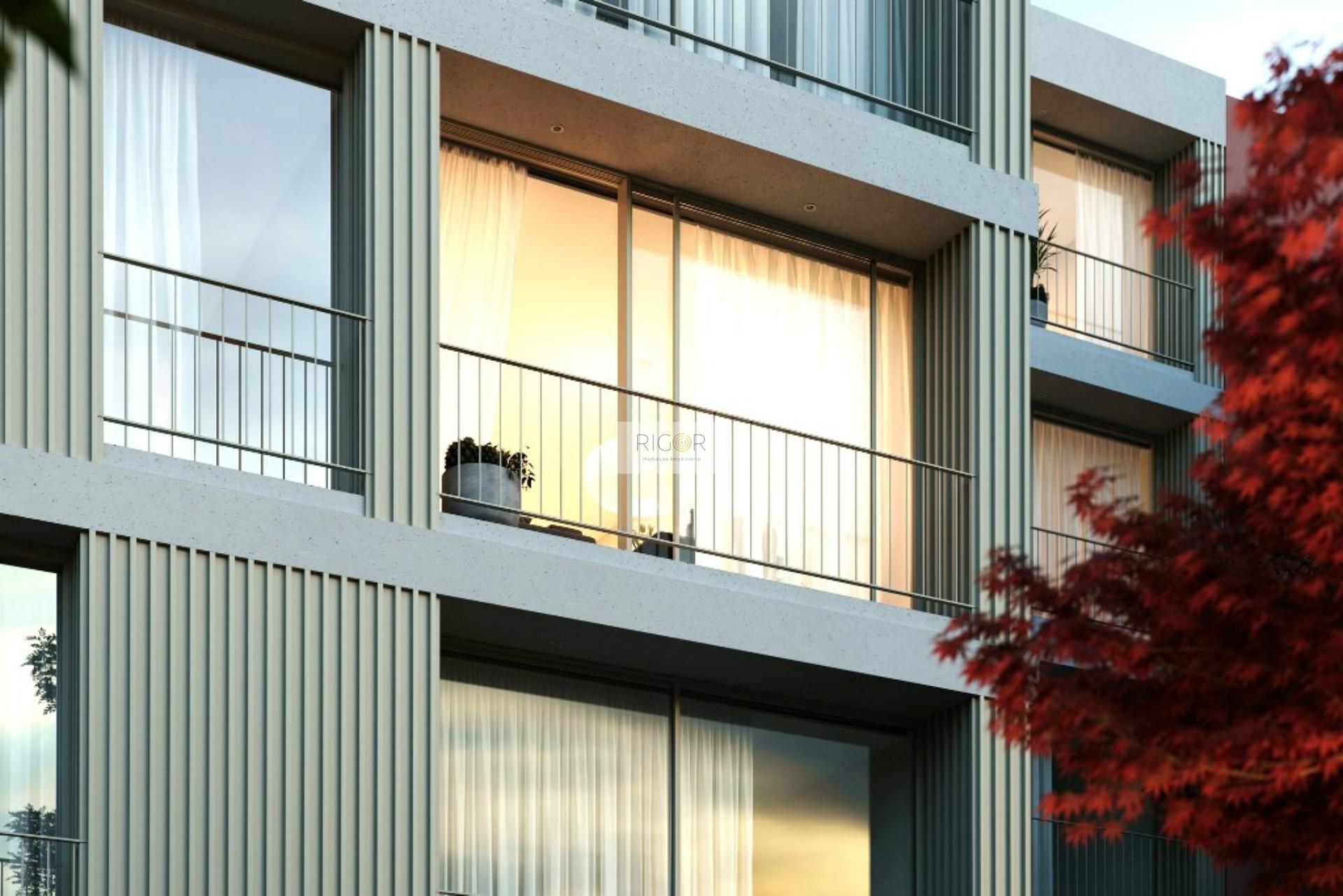 Apartamentos T2 a 500mts da praia de Matosinhos com ginásio e jardim