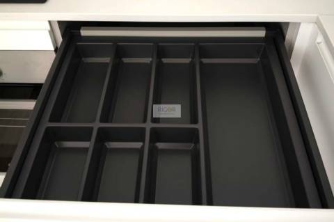 Apartamento T3 em Matosinhos, junto ao metro, pronto a habitar.