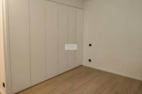 Apartamento T3 em Matosinhos, junto ao metro, pronto a habitar.