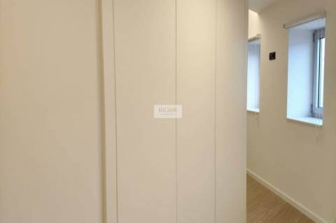 Apartamento T3 em Matosinhos, junto ao metro, pronto a habitar.