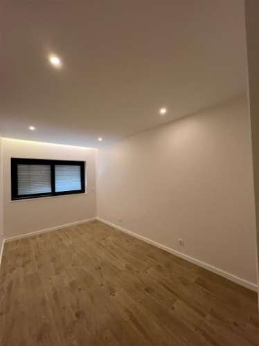 Apartamento T3 no centro de Matosinhos perto da Câmara