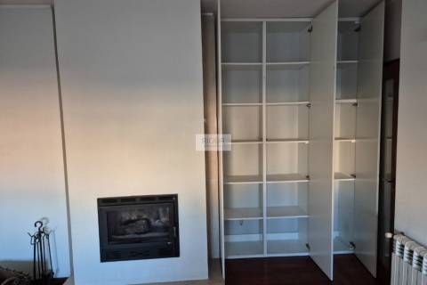 Apartamento t2 com varanda ao Hospital São João e faculdades