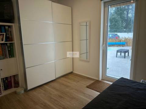 Moradia Térrea T2 com piscina em Lavra junto à praia