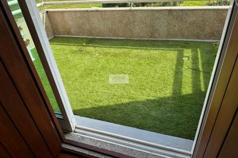 Moradia T4 de 4 frentes com 3 suites na cidade da Maia