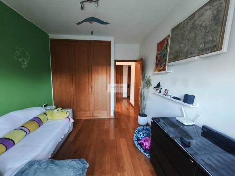 Apartamento T2 com terraço de 41m2 em Moreira da Maia