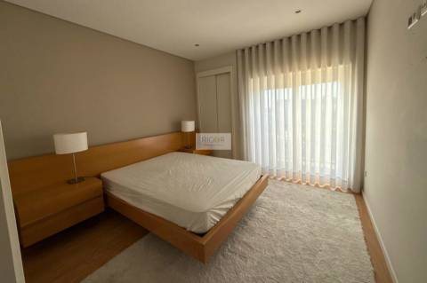 Apartamento T2+1 junto á Câmara de Matosinhos
